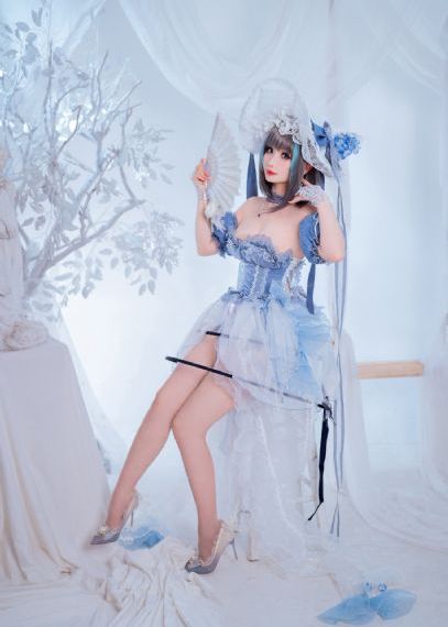丰满大胸巨乳美女裸体图片_1080P手机免费观看完整