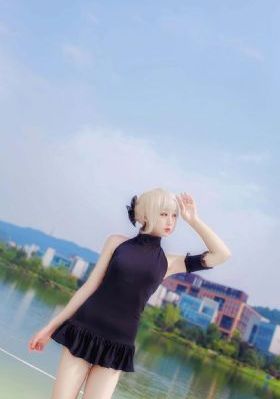 很黄很肉的共妻文_1080免费在线观看